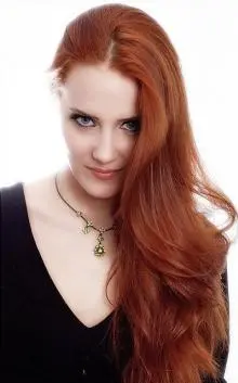Simone Simons - (2008) Simone Simons 01.jpg
